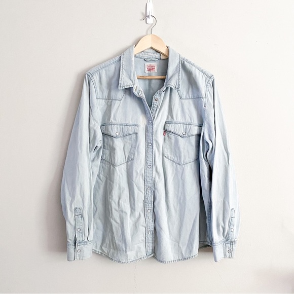 Levi's, light wash classic western relaxed button down shirt sz XXL - Picture 3 of 13